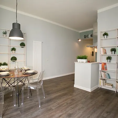 Apartment Cola Di Rienzo A E B Rome