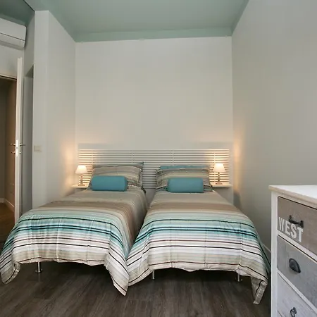 Apartment Cola Di Rienzo A E B