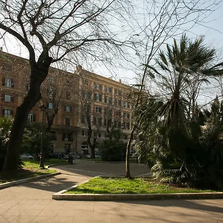 Apartment Cola Di Rienzo A E B *