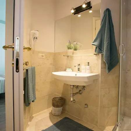 Apartment Cola Di Rienzo A E B